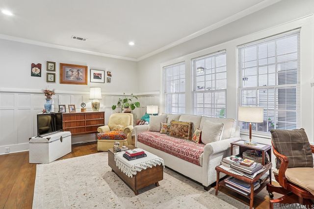 228 S 19th St, Baton Rouge, LA 70806