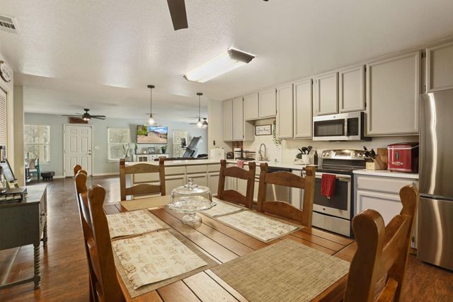 6310 Abouaf Ct, Valley Springs, CA 95252