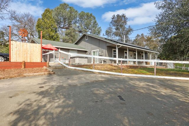 6310 Abouaf Ct, Valley Springs, CA 95252