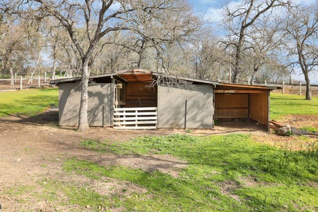 6310 Abouaf Ct, Valley Springs, CA 95252