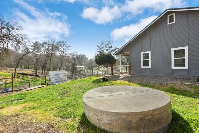 6310 Abouaf Ct, Valley Springs, CA 95252