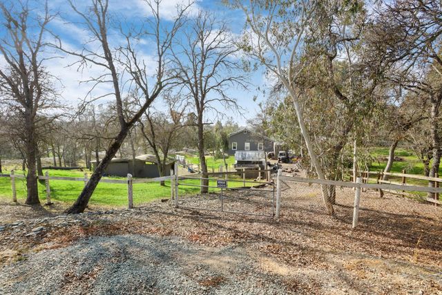 6310 Abouaf Ct, Valley Springs, CA 95252