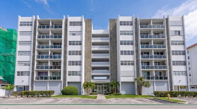 9381 E Bay Harbor Drive 404S, Bay Harbor Islands, FL 33154