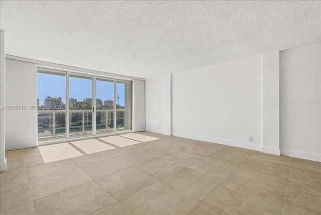 9381 E Bay Harbor Drive 404S, Bay Harbor Islands, FL 33154