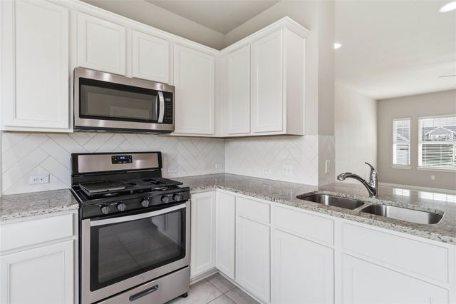 436 Spiny Lizard LN, San Marcos, TX 78666