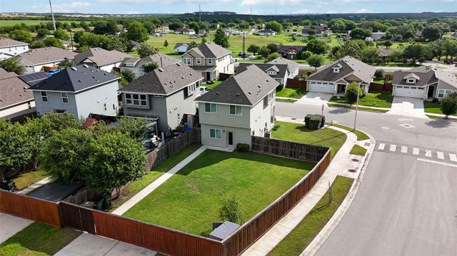 436 Spiny Lizard LN, San Marcos, TX 78666