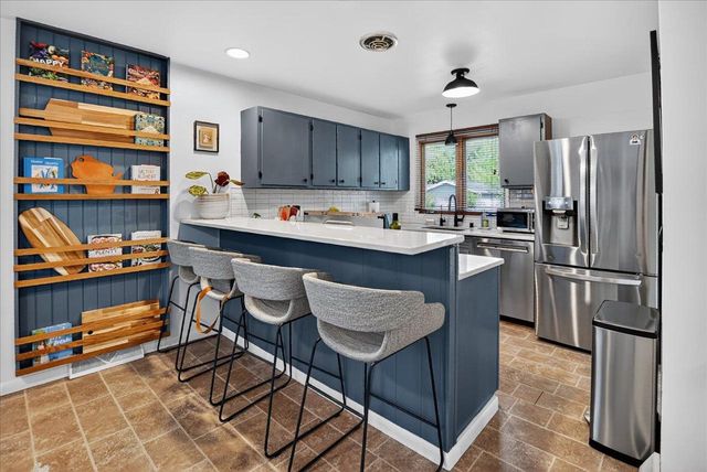 6105 Birch Hill Drive, Madison, WI 53711