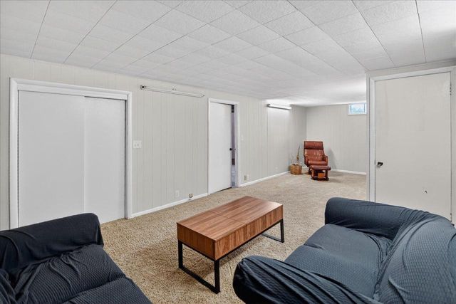 6105 Birch Hill Drive, Madison, WI 53711