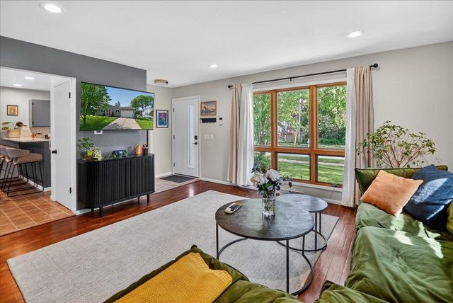 6105 Birch Hill Drive, Madison, WI 53711
