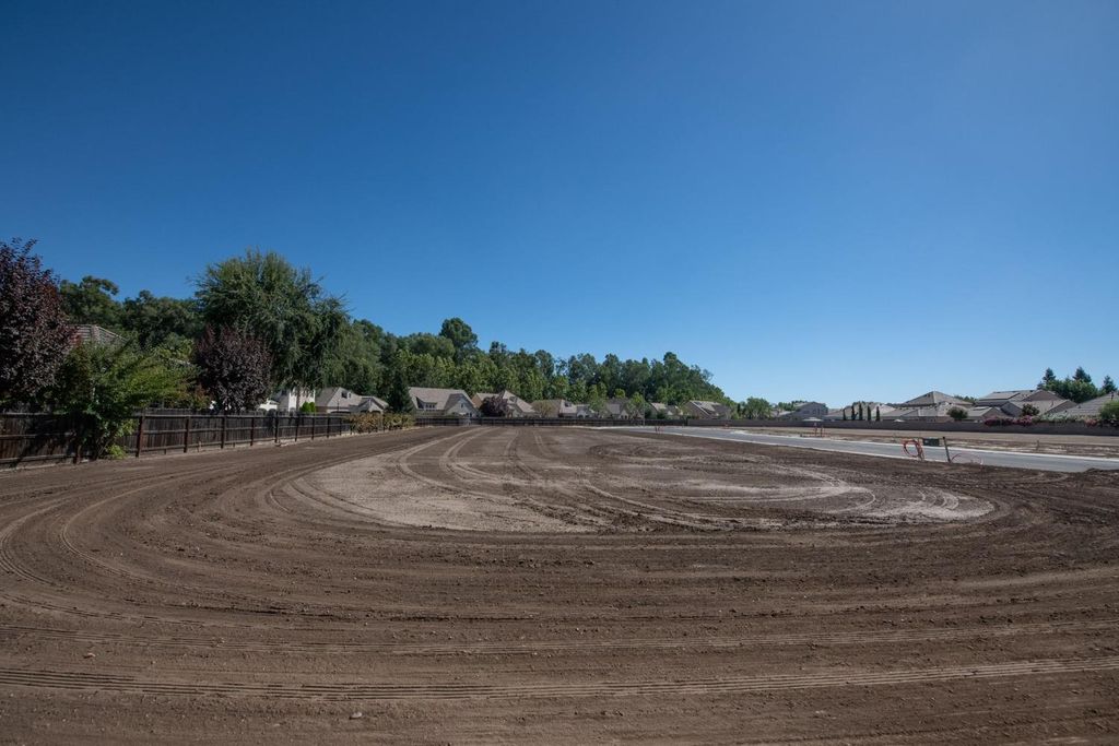 Image 47 of property listing at 1782 N Preuss Avenue, Clovis, CA 93619