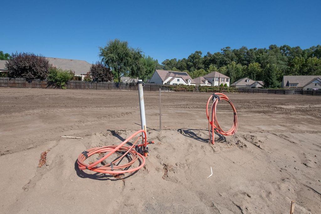 Image 49 of property listing at 1782 N Preuss Avenue, Clovis, CA 93619