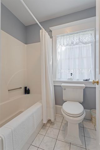 5 Cider Hill Road, Hampton Falls, NH 03844
