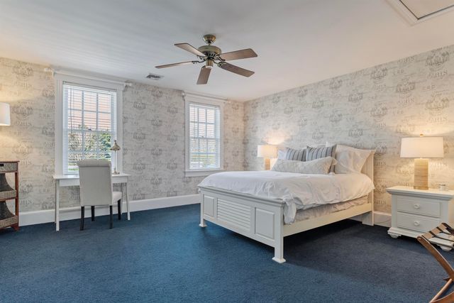 5 Cider Hill Road, Hampton Falls, NH 03844