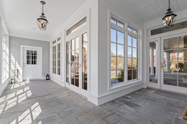 5 Cider Hill Road, Hampton Falls, NH 03844