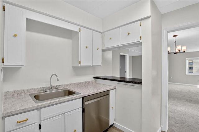 5 Bayard Road 500, Shadyside, PA 15213