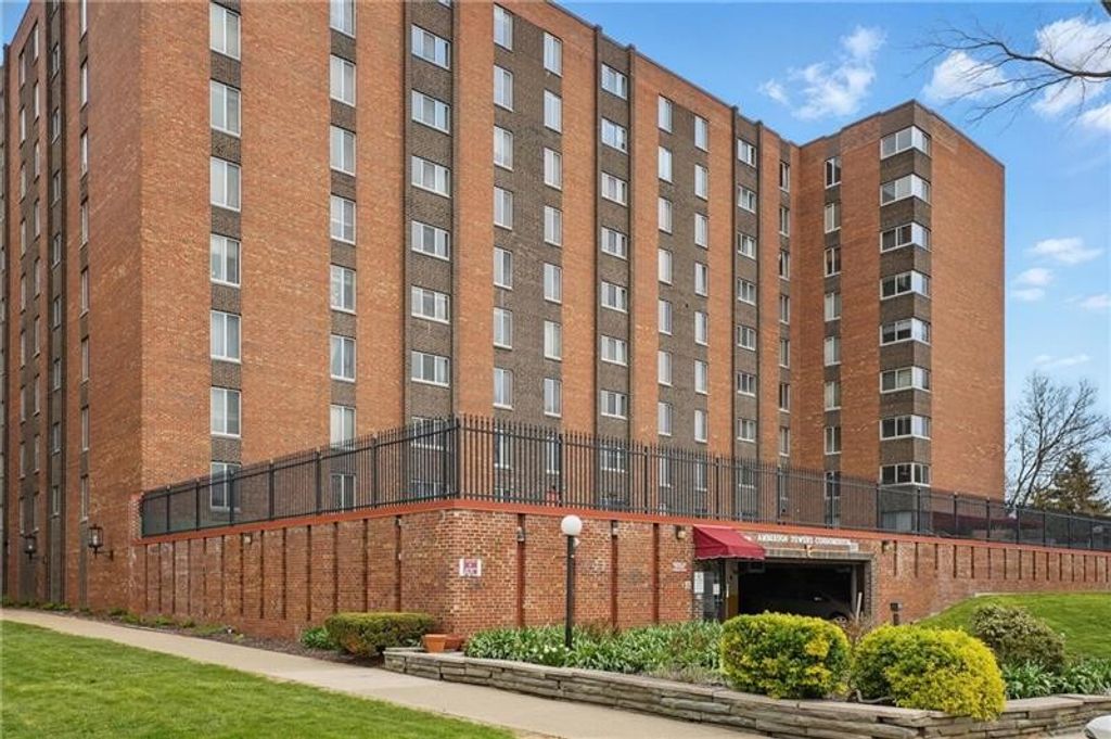 5 Bayard Road 500, Shadyside, PA 15213