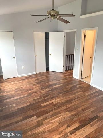 34 HUNTERS GATE CT, Silver Spring, MD 20904