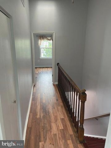 34 HUNTERS GATE CT, Silver Spring, MD 20904