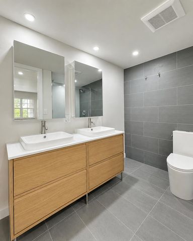 4030 W Palm Aire Drive 206, Pompano Beach, FL 33069
