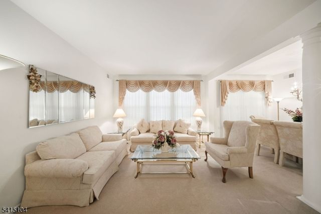 17 Stafford Ln, White Twp., NJ 07823