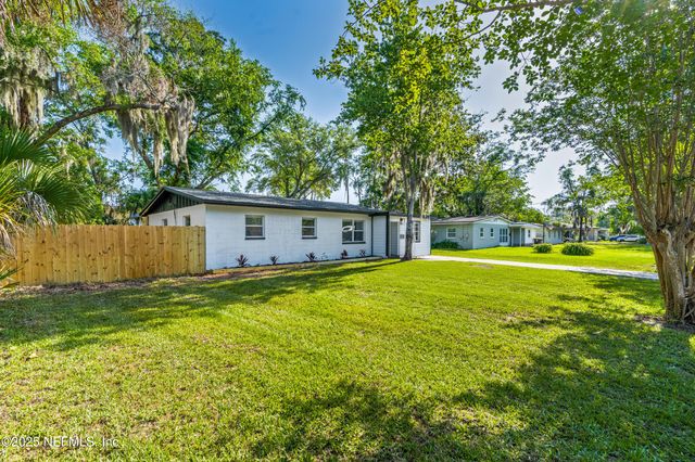 6353 DAVID Drive, Jacksonville, FL 32210