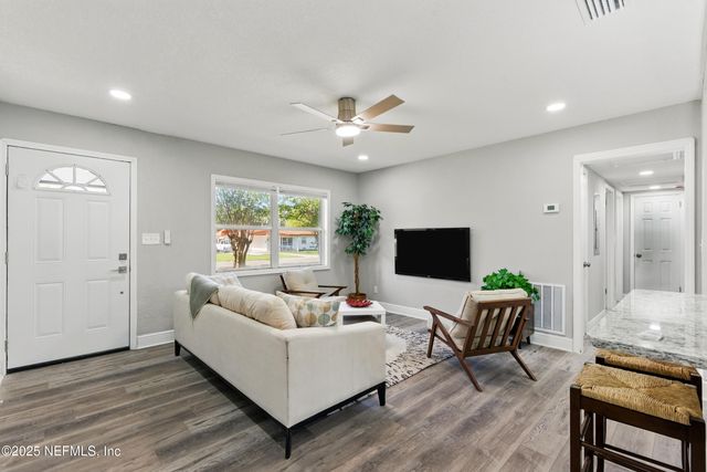 6353 DAVID Drive, Jacksonville, FL 32210