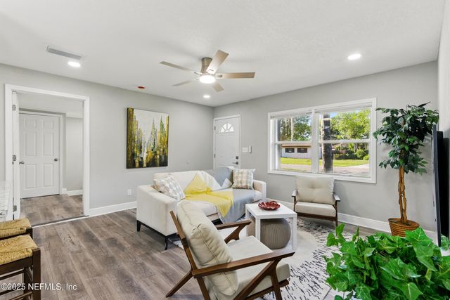 6353 DAVID Drive, Jacksonville, FL 32210