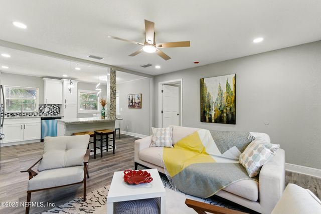 6353 DAVID Drive, Jacksonville, FL 32210