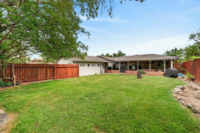 8963 Pershing Ave, Orangevale, CA 95662