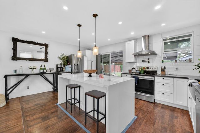 8963 Pershing Ave, Orangevale, CA 95662