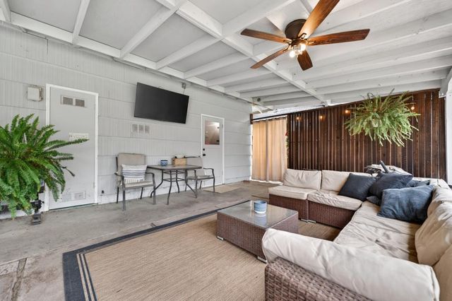 8963 Pershing Ave, Orangevale, CA 95662
