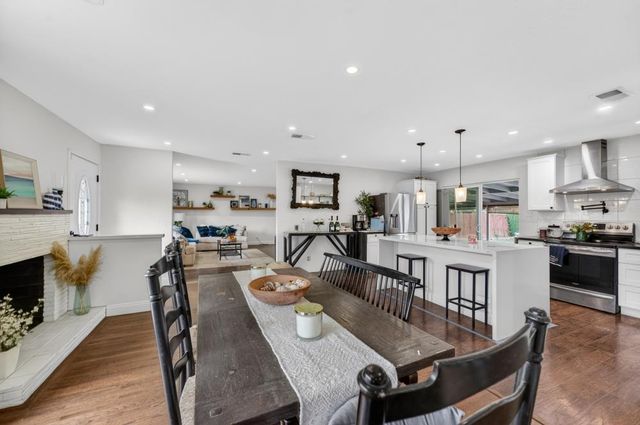 8963 Pershing Ave, Orangevale, CA 95662