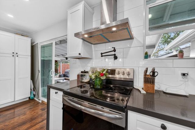 8963 Pershing Ave, Orangevale, CA 95662