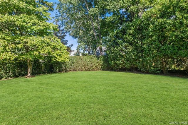 30 Seaview Avenue, New Rochelle, NY 10801