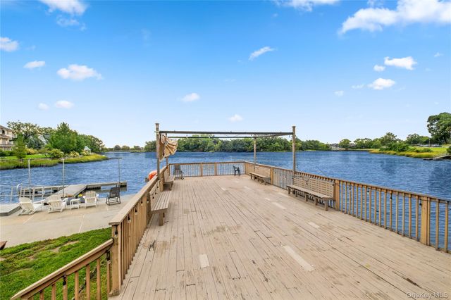 30 Seaview Avenue, New Rochelle, NY 10801