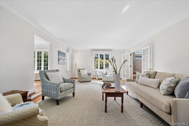 30 Seaview Avenue, New Rochelle, NY 10801