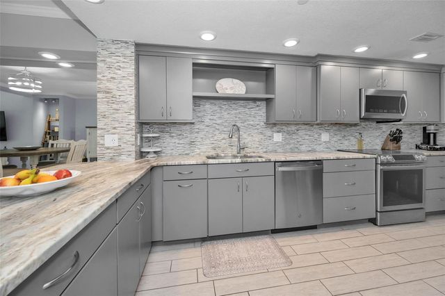 19700 GULF BOULEVARD 403, Indian Shores, FL 33785