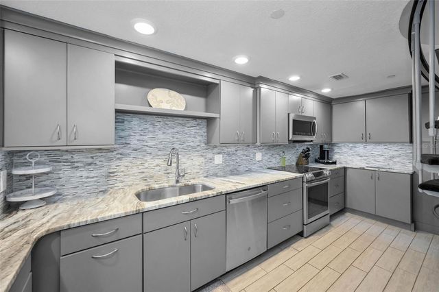 19700 GULF BOULEVARD 403, Indian Shores, FL 33785