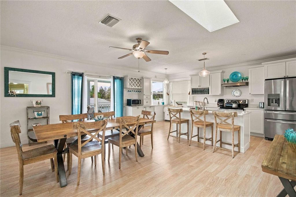 3711 118TH STREET W, BRADENTON, FL 34210 — photo 3