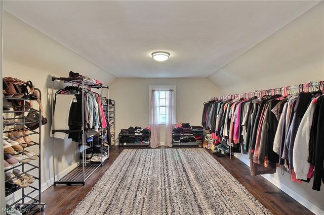 3648 Tolland Road, Shaker Heights, OH 44122