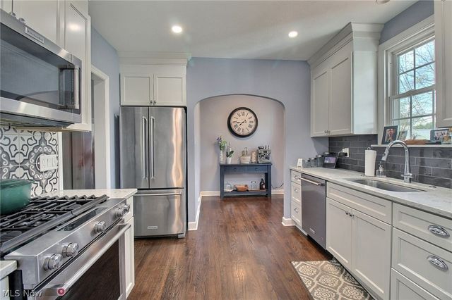 3648 Tolland Road, Shaker Heights, OH 44122