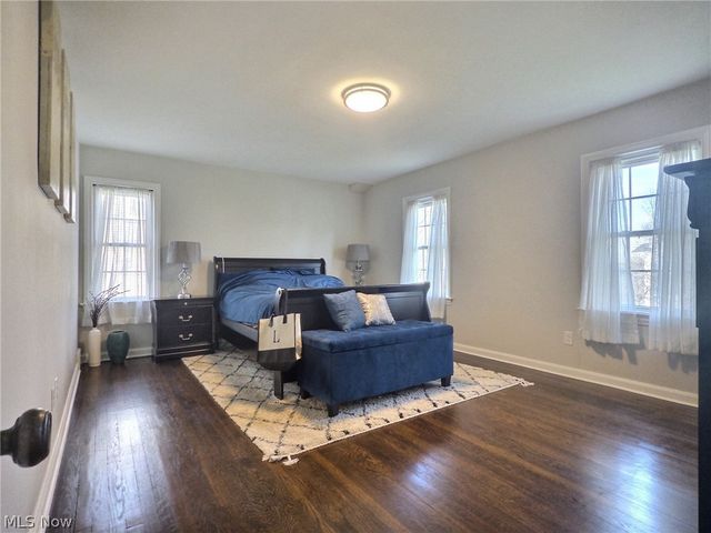 3648 Tolland Road, Shaker Heights, OH 44122