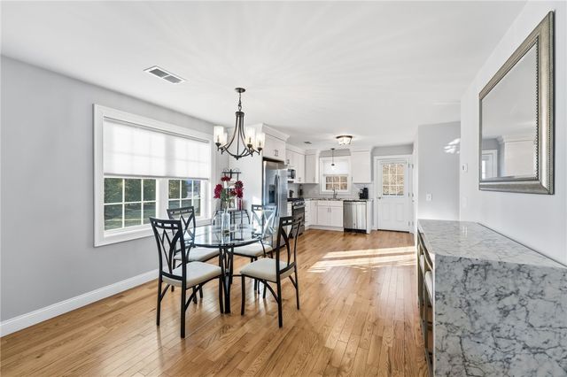 1 Winston Way 1, Johnston, RI 02919