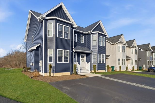 1 Winston Way 1, Johnston, RI 02919