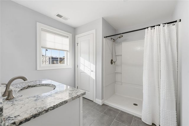 1 Winston Way 1, Johnston, RI 02919