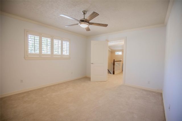 1627 Fall Valley Drive, Houston, TX 77077