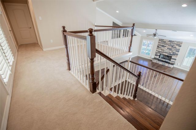 1627 Fall Valley Drive, Houston, TX 77077