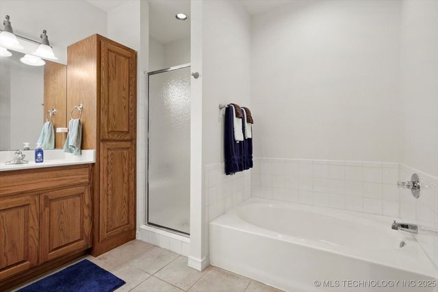 10118 S 94th East Place, Tulsa, OK 74133