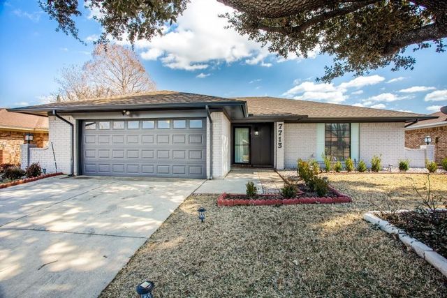 7713 Songbird Lane, Fort Worth, TX 76133