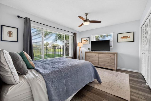 1472 73RD CIRCLE NE, St Petersburg, FL 33702
